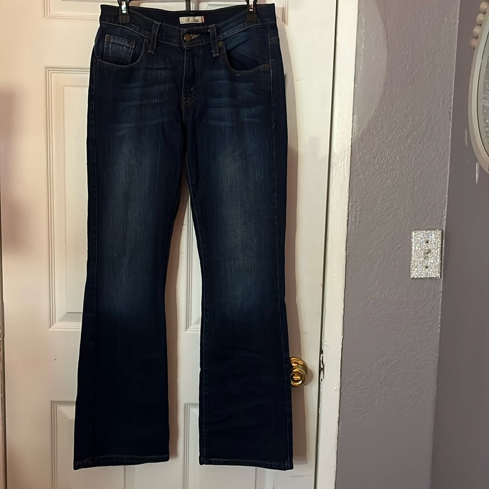 Dark blue Levi’s
